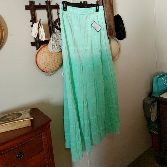 Derek Heart Dresses & Skirts - Aqua green BOHO peasant skirt M